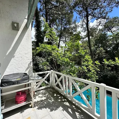 Villa Charmante Pour 8 Personnes Avec Piscine La Tremblade