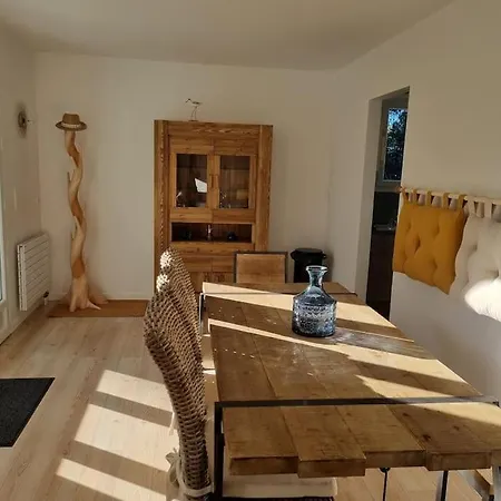 Charmante Pour 8 Personnes Avec Piscine Willa La Tremblade