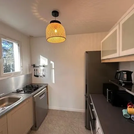 Charmante Pour 8 Personnes Avec Piscine Villa *