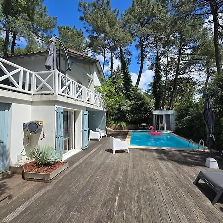 Willa Charmante Pour 8 Personnes Avec Piscine La Tremblade